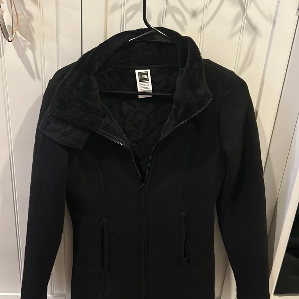 Women’s Northface Zip Up Jacket Size Small